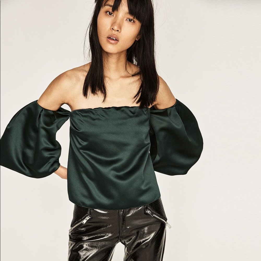 NWT SOLD OUT ZARA OFF SHOULDER SATEEN TOP